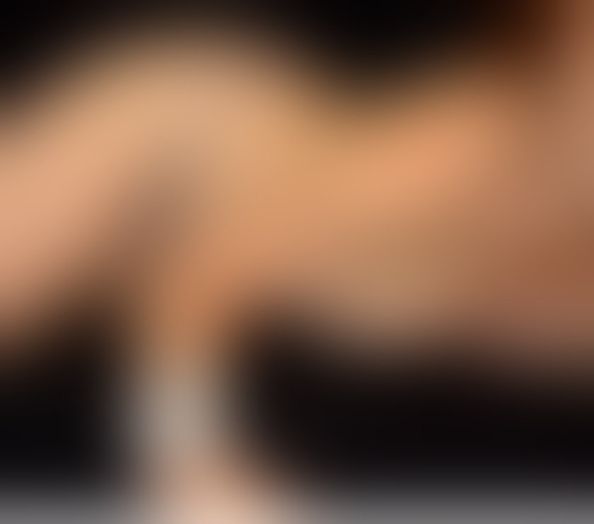 Escorts North London Canonbury - North London - Photos for Rosey-R: Curvaceous & Sweet-Scented English Rose