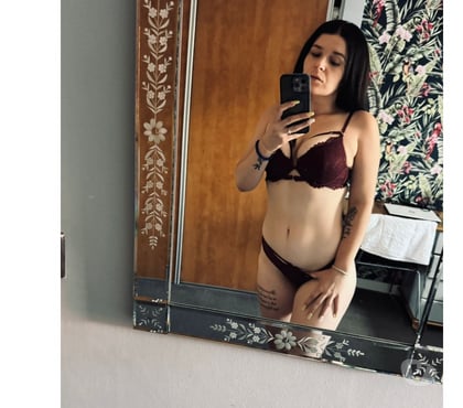  Escorts Luton Town Centre Luton - Photos for Eva 😘 party girl😘