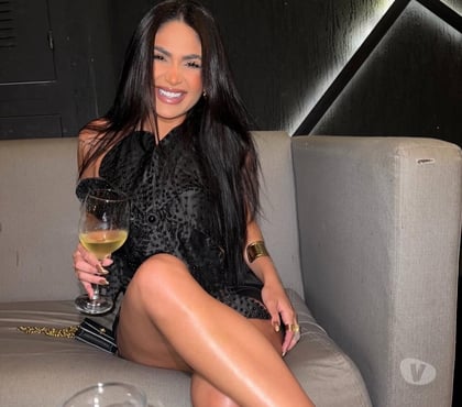 Escorts Tunbridge Wells Town Centre Tunbridge Wells - Photos for HOT GIRL 🔥 PARTY GIRL 🍾 BRUNETTE 🖤