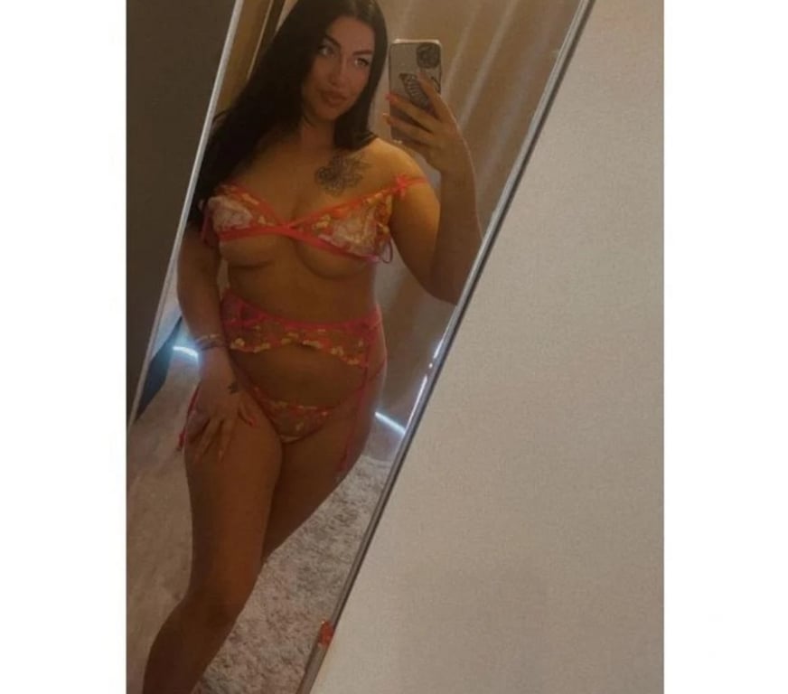 Escorts North West London Harrow - Photos for Maya Sweety x Harrow x Pinner x Party