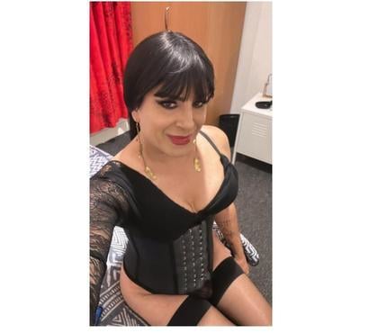 Transsexual Stratford East London - Photos for TS Miranda beautiful Latina very powerful for your fantasies