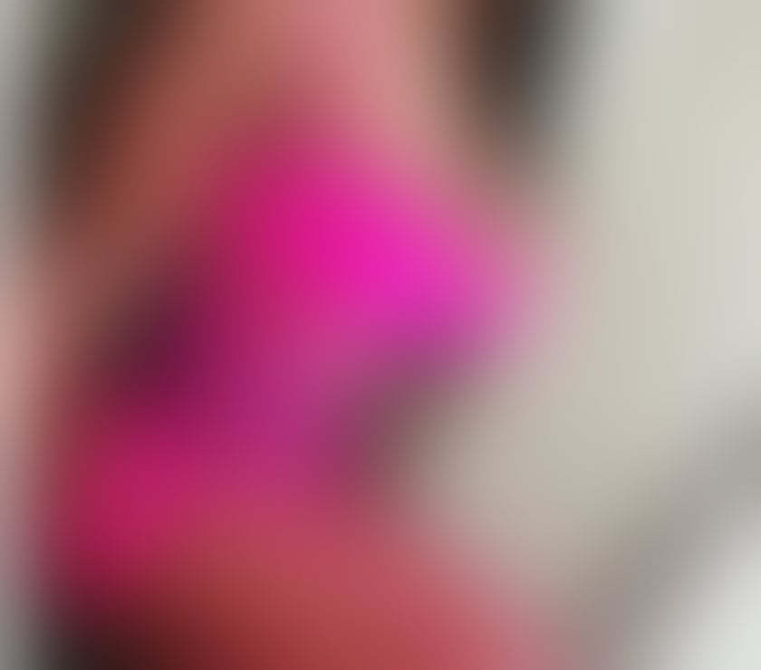 Escorts Merseyside Wirral - Photos for New girl in town, ready to mingle.