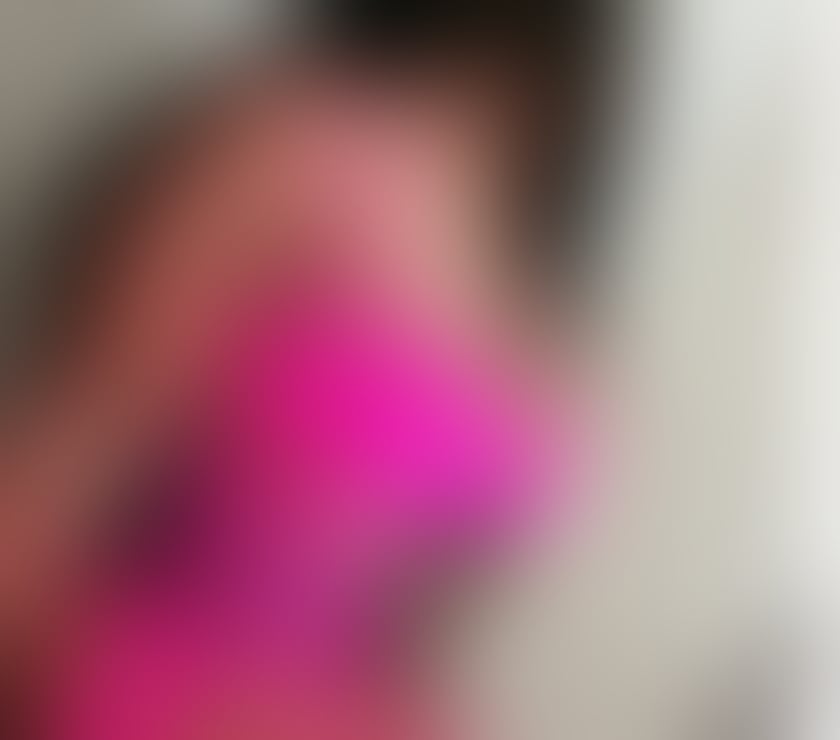 Escorts Birkenhead Wirral - Photos for New girl in town, ready to mingle.