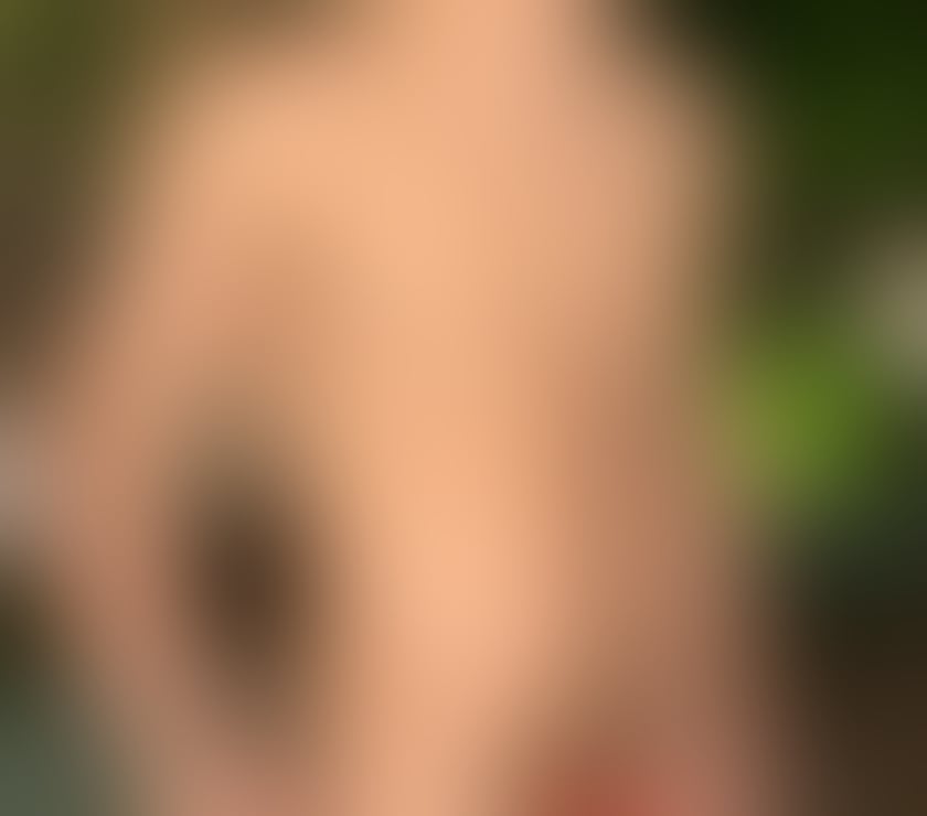 Gay massage South West London South Kensington - South West London - Photos for Slim XL Versatile (Back to Black)