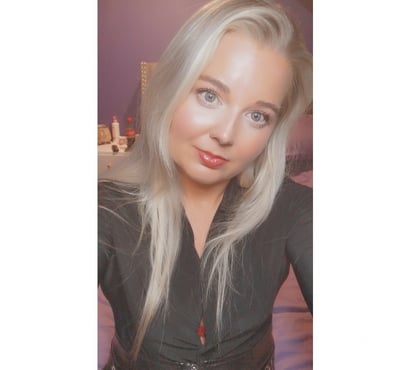 Adult Entertainment Rusholme Manchester - Photos for Blonde British Babe next door - B G content offer available