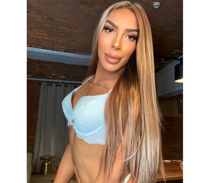 Trans Escorts Heathrow Terminal 5 Station West London - Photos for MIXED BARBIE XXL