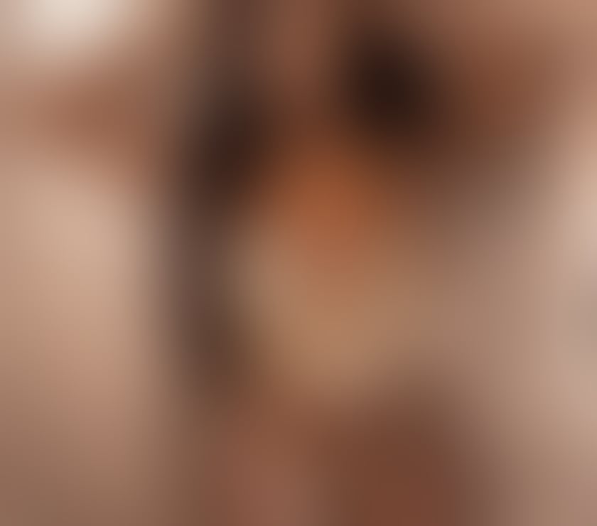 Escorts Leeds City Centre Leeds - Photos for Former Page 3 Glamour Star - Black Barbie x