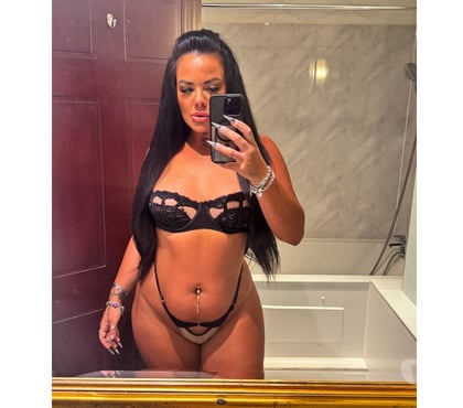 Escorts Leeds City Centre Leeds - Photos for 😈NAUGHTY EX STRIPPER😈 WITH A JUICY ASS🍑