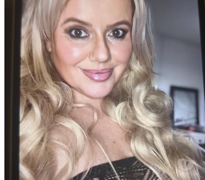 Adult Entertainment Chingford East London - Photos for Juicy milf next door