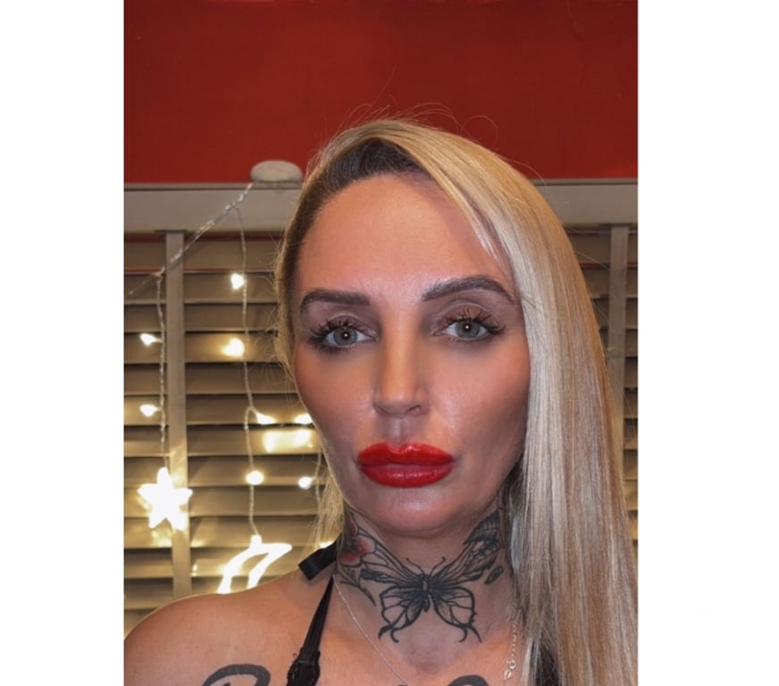Adult Entertainment Central London London Bridge Station - Central London - Photos for ACTIVE NOW HOT BLONDE BOMB SHELL (NEW)❤️