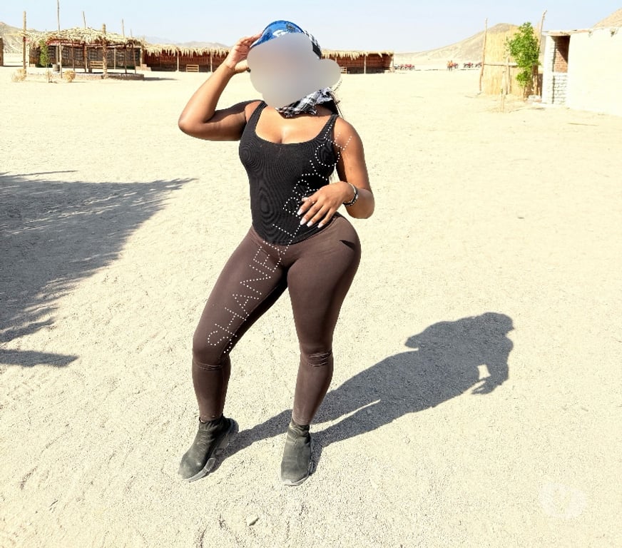 Escorts West London Hillingdon - Photos for Shanell Pryce - Curvy, Petite, British Ebony With Big Booty