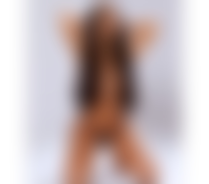 Trans Escorts West Yorkshire Leeds - Photos for Stunning Brazilian TS model!! FIRST CLASS CAROL MATOS!!