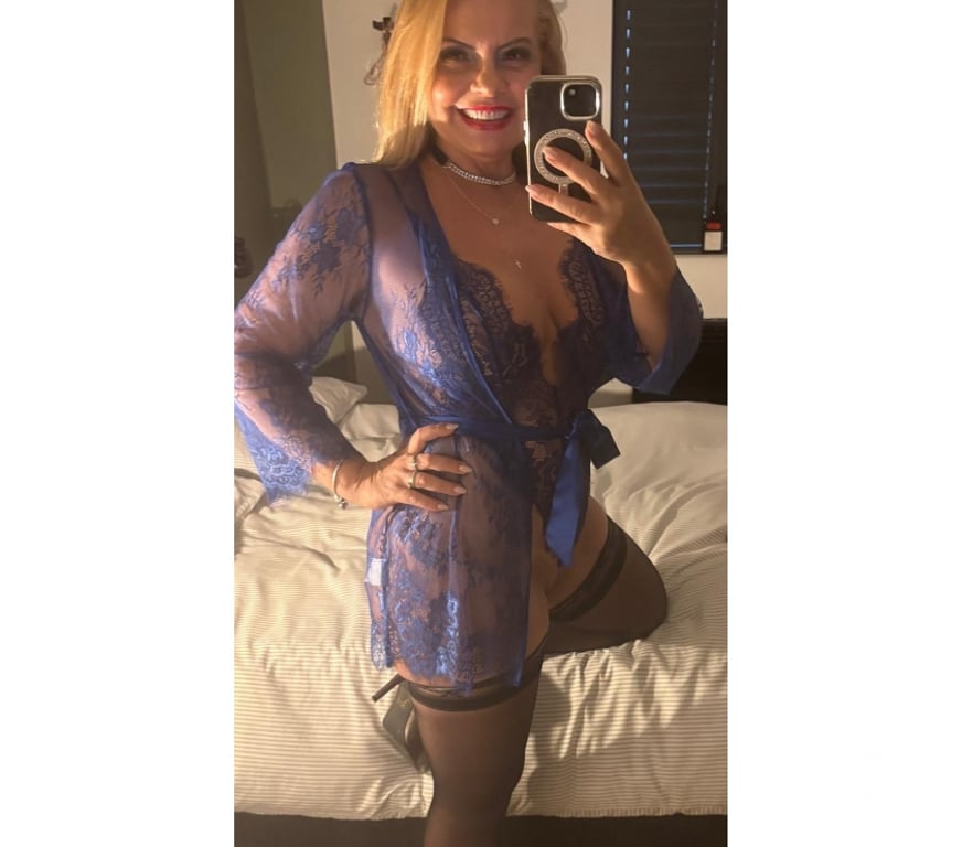 Escorts Somerset North Somerset - Photos for HOT ❤️🔥ELLA BIG BUM😍