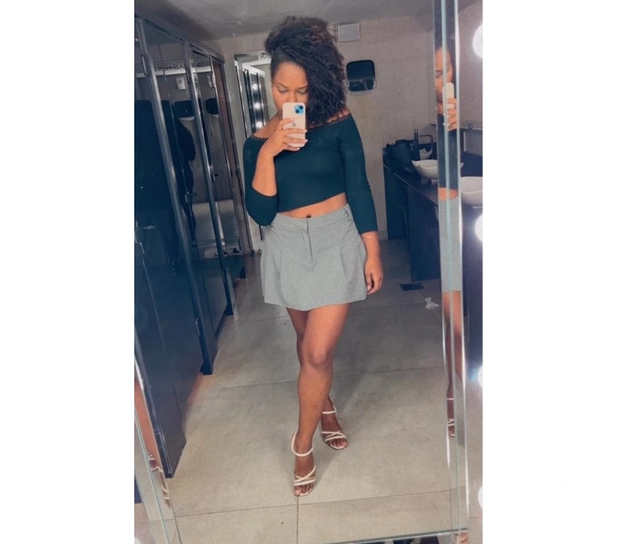 Escorts Hertfordshire Watford - Photos for π§π·BIAπ§π· Brazil for a short time in WATFORD-WD17