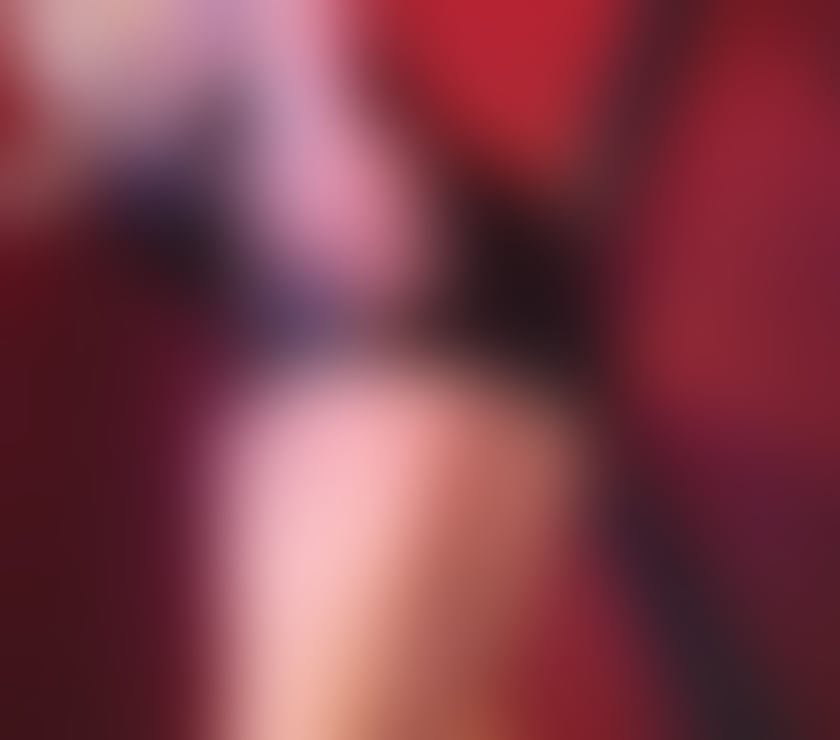 Escorts Bristol Temple Meads - Bristol - Photos for Busty Blonde Milf here for your pleasure in Bristol