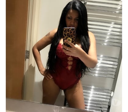  Escorts & Erotic Massage Watford Town Centre Watford - Photos for ⭐️LUNA SEXY AND STUNNING GIRL ⭐️AVAILABLE ⭐️
