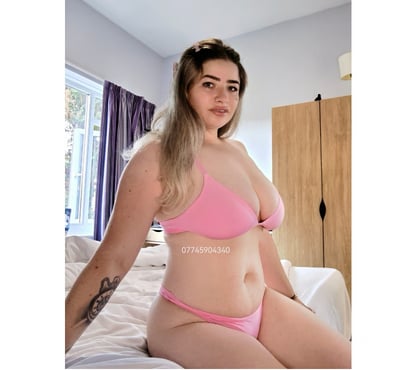 Escorts and Massages Torquay Torbay - Photos for Outcall New blondie in town real pic call me now😋