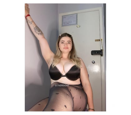 Escorts and Massages Torquay Torbay - Photos for New blondie in town real pic call me now😋