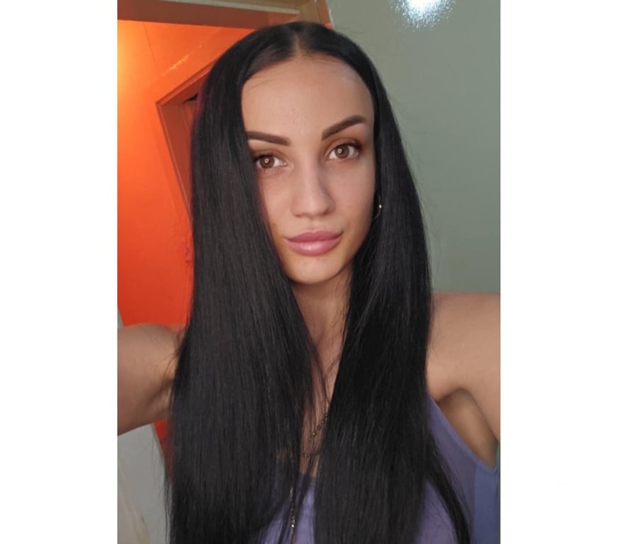 Escorts West Yorkshire Leeds - Photos for Hi guys , i'm here to satisfy your pleasures
