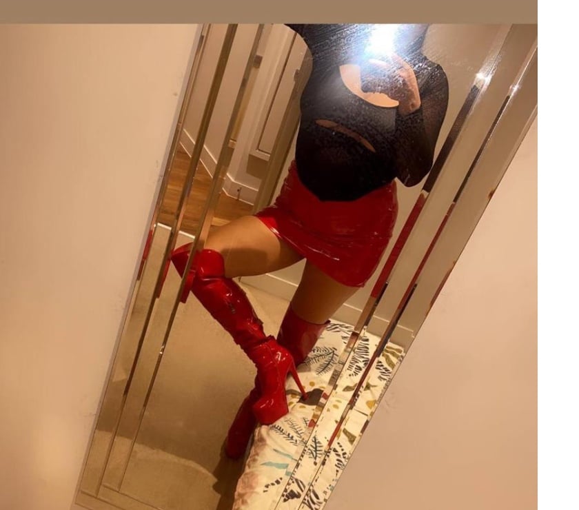 Escorts Aldershot Rushmoor - Photos for Mistress Medusa 4 day in tow