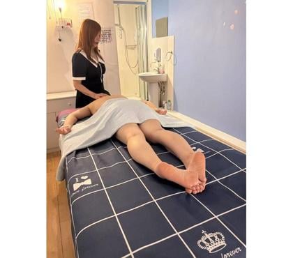Escorts and Massages Wolverhampton City Centre Wolverhampton - Photos for Oriental Relex Massage in Wolverhampton Centre