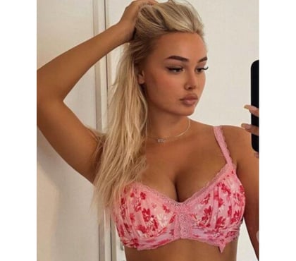  Escorts Belfast City Centre (South) Belfast - Photos for 🔥ELLYSA😈NOUGHTY GIRL🎉NO RUSH ☎️IN&OUTCALL 💯