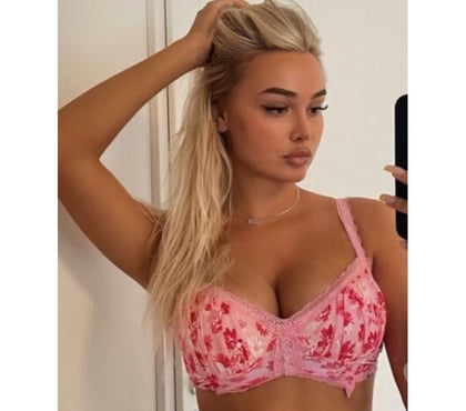  Escorts Belfast City Centre (South) Belfast - Photos for 🔥ELLYSA😈NOUGHTY GIRL🎉NO RUSH ☎️IN&OUTCALL 💯