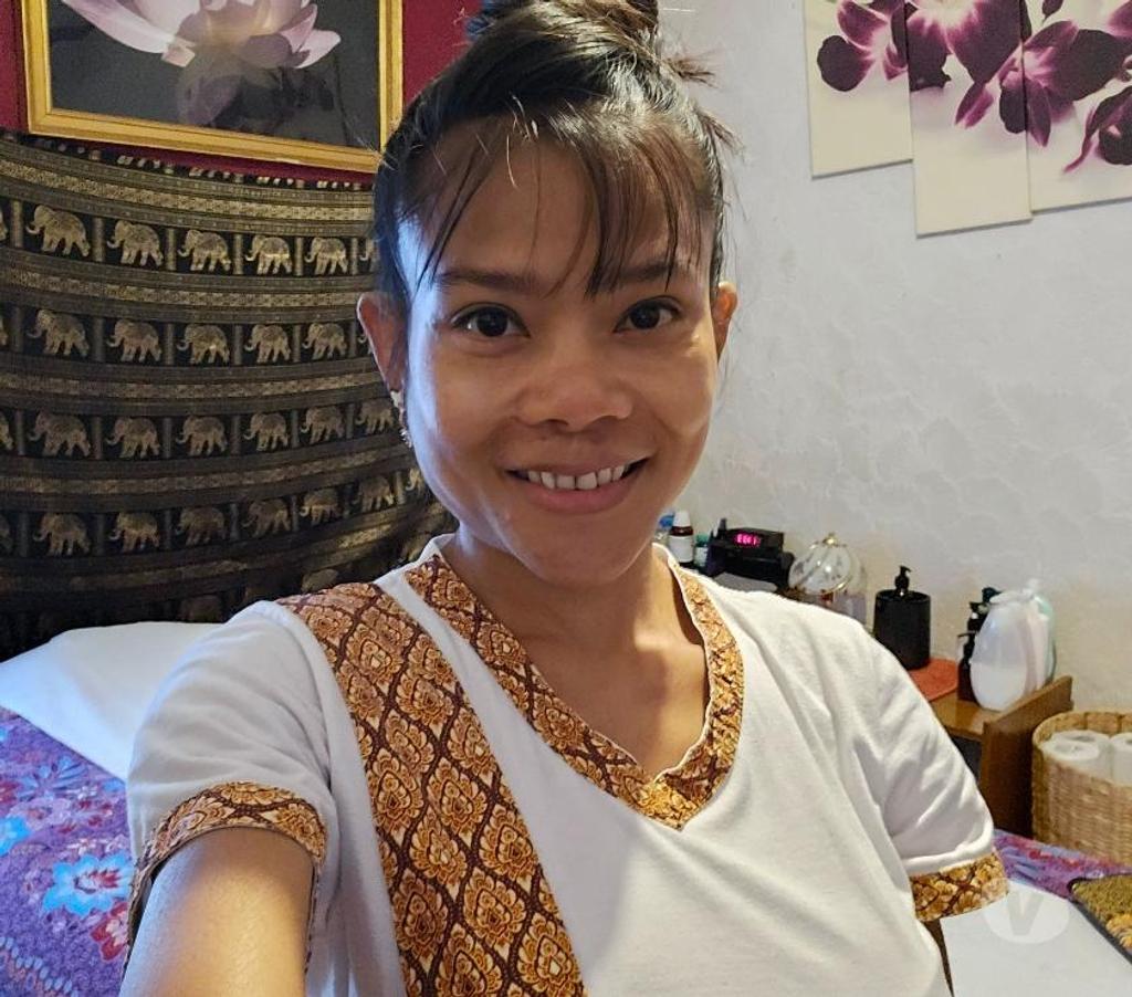 Full body massage Hertfordshire Watford - Photos for Thai massage by Honey