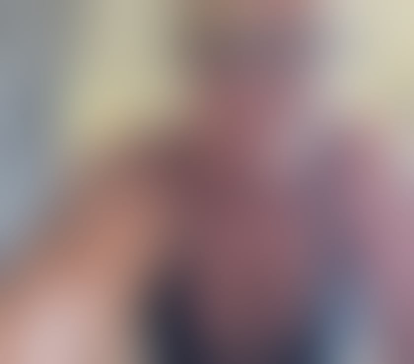 Adult Entertainment Hampshire Test Valley - Photos for Curvy_Clare for video calls and text
