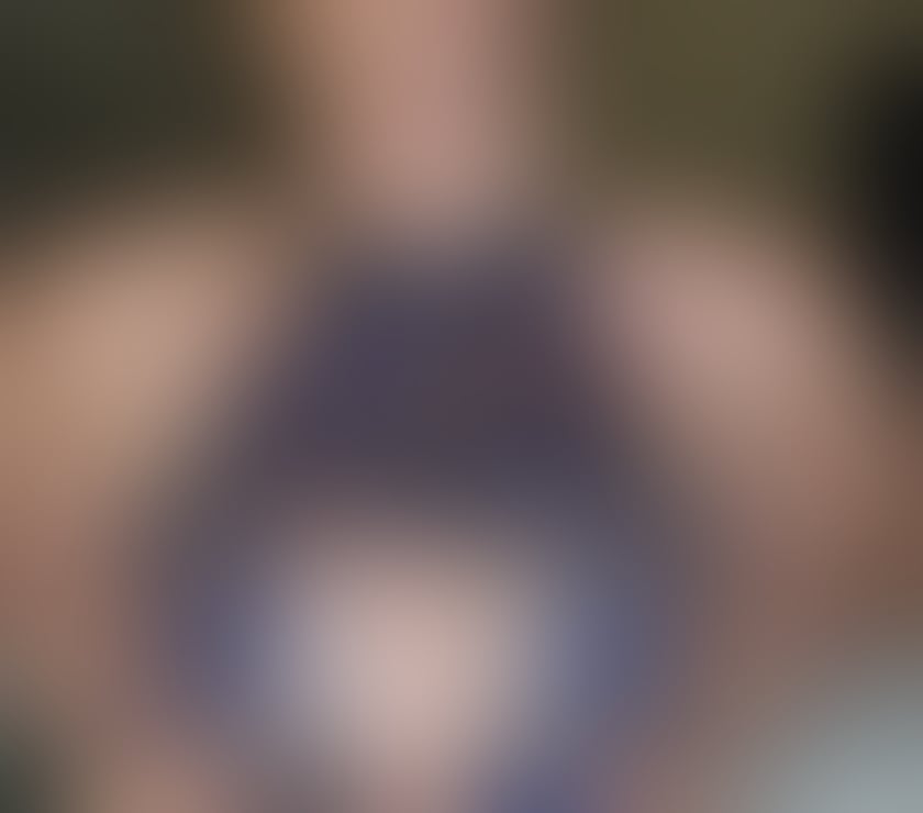 Adult Entertainment Hampshire Test Valley - Photos for Curvy_Clare for video calls and text
