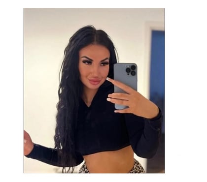 Escorts and Massages Manchester City Centre Manchester - Photos for Sarah ❤️ New in town😜😘24hr