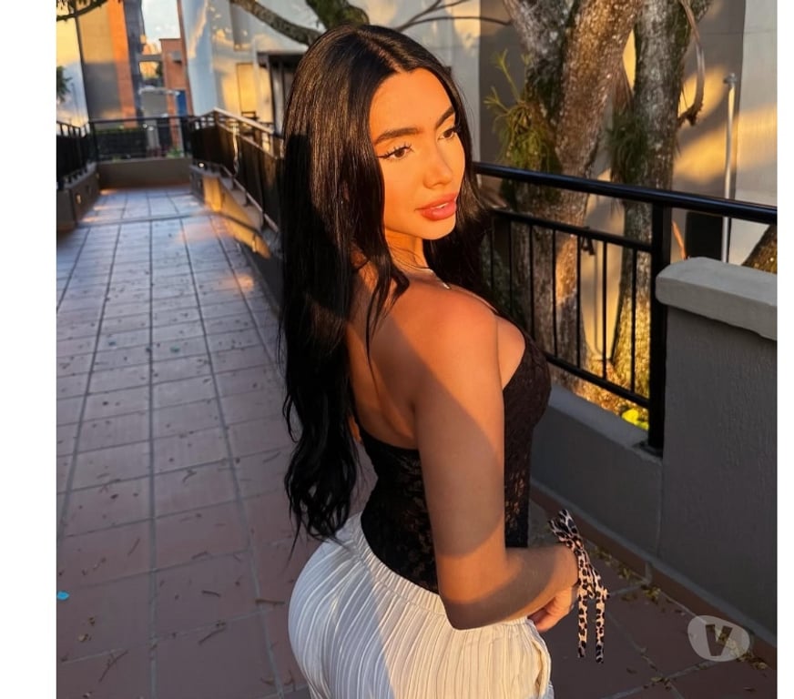 Escorts East London Redbridge - Photos for bright and beautiful latina