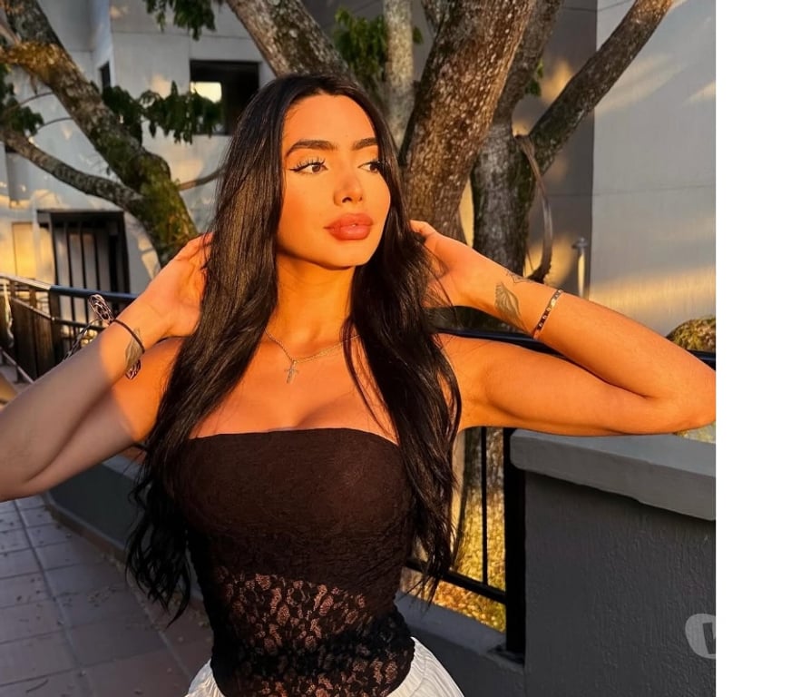 Escorts East London Redbridge - Photos for bright and beautiful latina