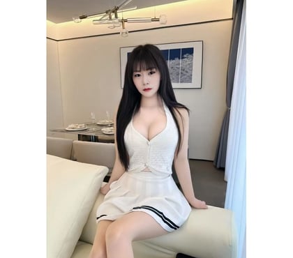 Escorts Ocean Village Southampton - Photos for SO14 Oriental Chowmi here for a week *real photo*