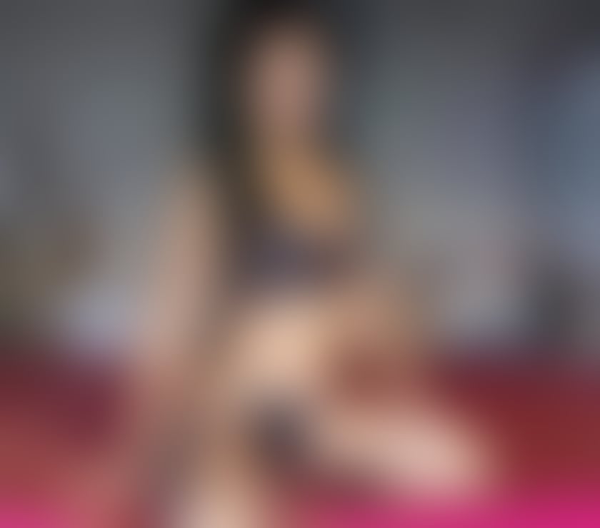 Escorts Westcliff-on-Sea Southend-on-Sea - Photos for 4 hand Thai massage in town for you😍😘❤️