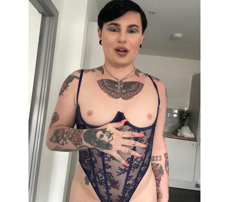 Trans Escorts West Midlands Coventry - Photos for LUXURIOUS FEMBOY🇬🇧CV4!