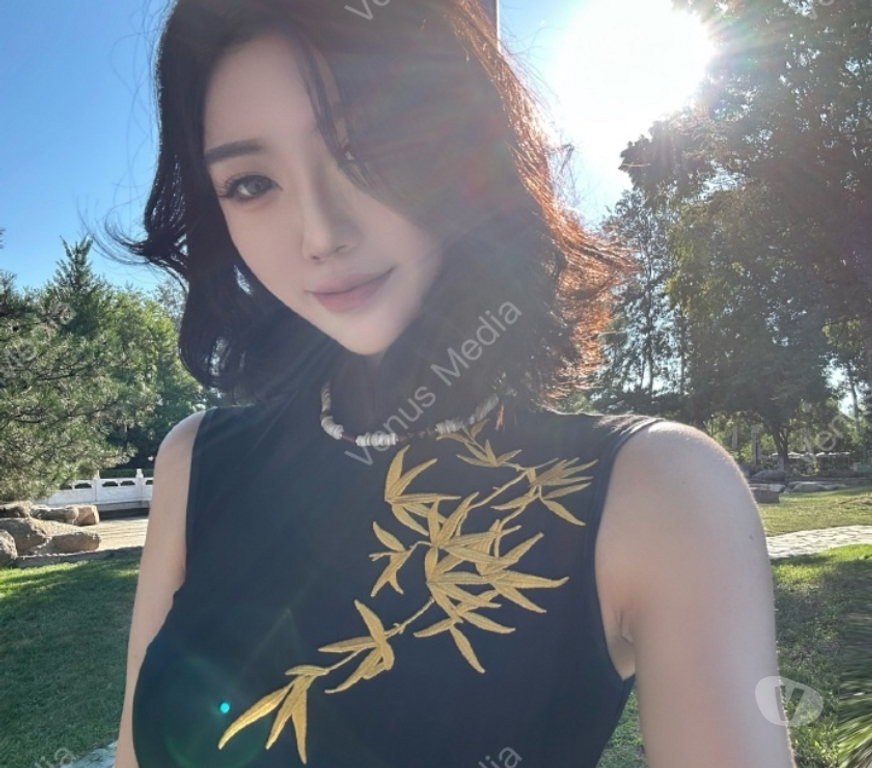 Escorts Surrey Woking - Photos for 🍒NEW Petite Independent🔞Stunning Asian Girl in GU22