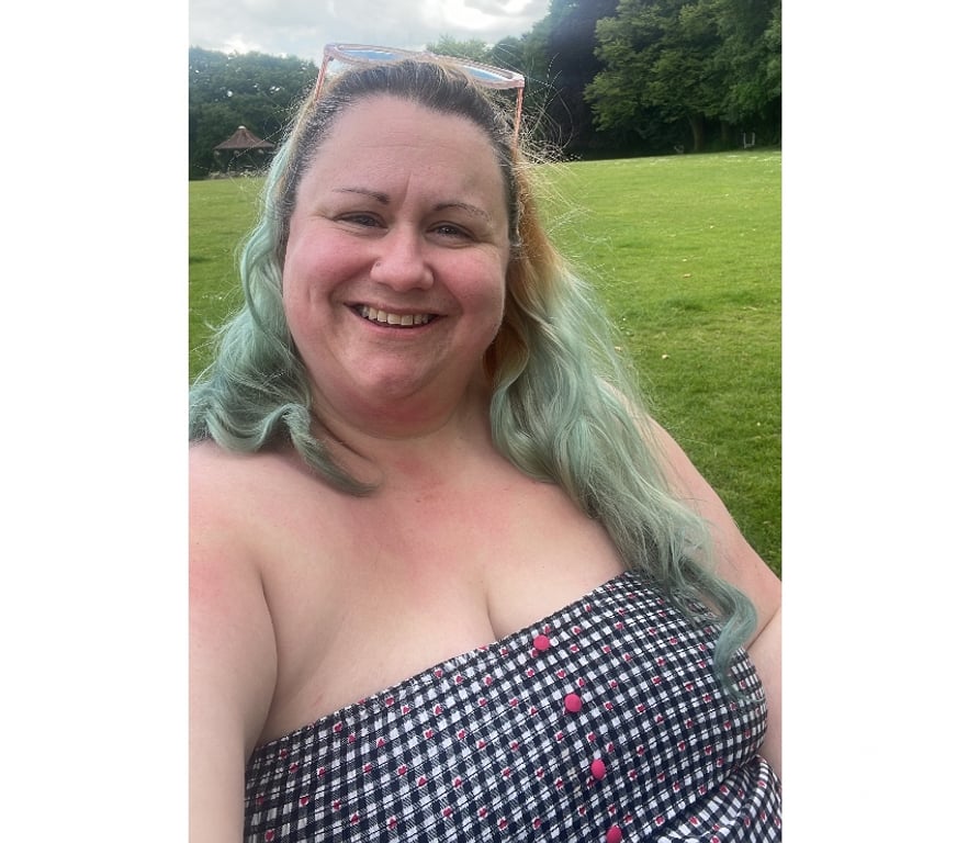 Escorts Gloucestershire South Gloucestershire - Photos for Sadie Martins - British, slutty & sensual SSBBW BBW
