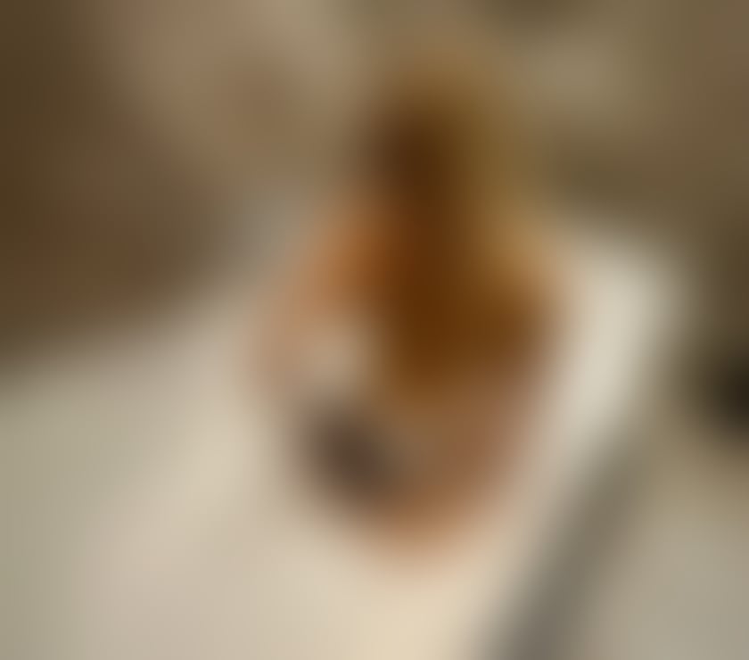 Escorts East London Canary Wharf - East London - Photos for Laura Independent high class escort 100% REAL PICS