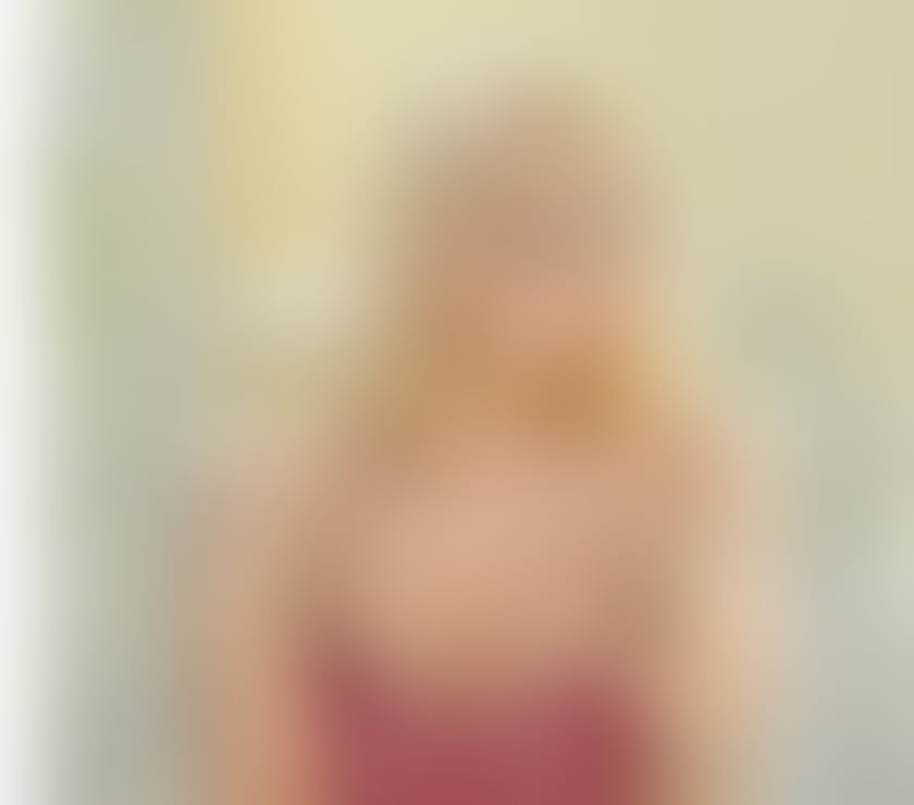 Escort Luton Town Centre Luton - Photos for Busty BLONDIE preety ladie , NEW READY Now xx