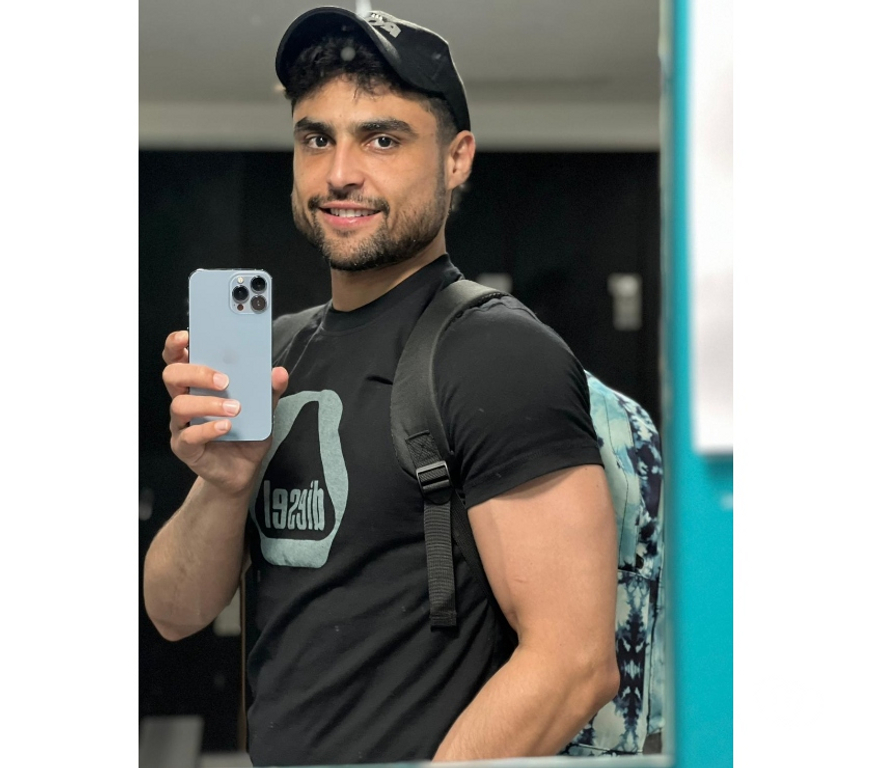 Gay massage South West London Earl`s Court Station - South West London - Photos for masseur, escort and good company