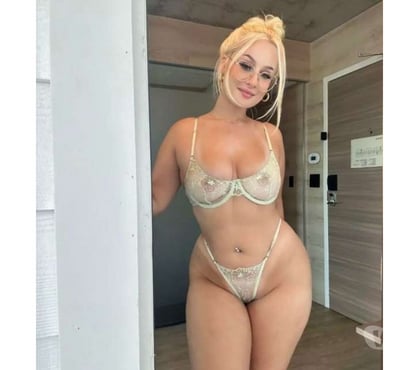 Escorts and Massages Peterborough City Centre Peterborough - Photos for Hi lov i m Brianna new girl in city love PARTY Girl