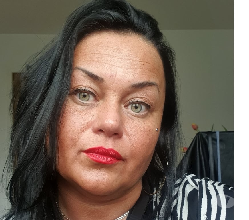 Escorts South East London Croydon - Photos for Maya - mature , independent escort