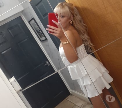 Escorts Cardiff City Centre Cardiff - Photos for Stacey a curvy blonde xxx Out call iNCALL willing to travel