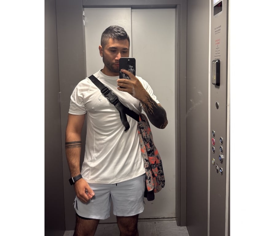 Gay massage Cardiff Cardiff City Centre - Cardiff - Photos for XL Colombian BOY 🔥 07351736785 ONLY OUTCALL