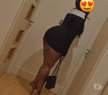  Escorts Birmingham Birmingham - Photos for CARAMEL CURVEZ💋SEXY FAT ASS🫦