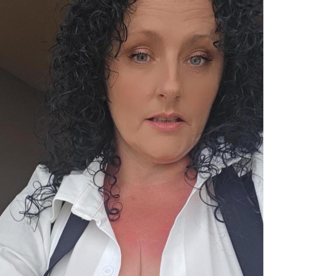 Escorts West Midlands Coventry - Photos for English Fun Attractive Busty lady AVAILABLE NOW