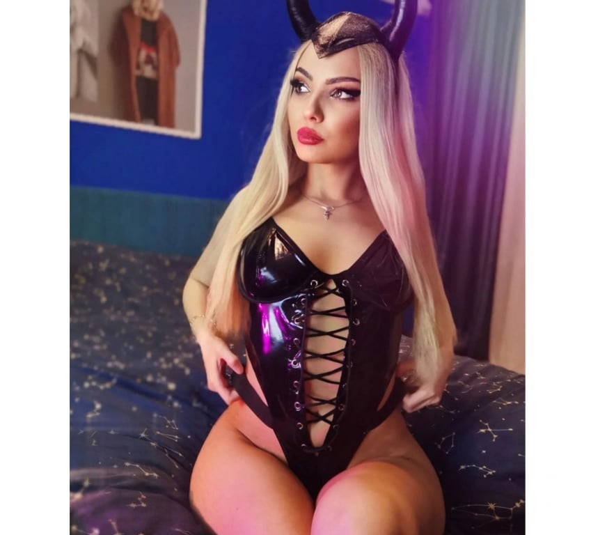 Escorts Merseyside Liverpool - Photos for Ollive incall outcall, best service , call me girl party