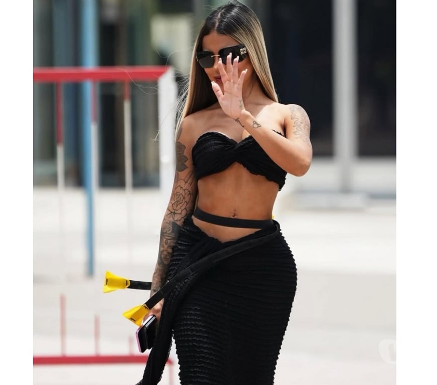 Escorts West Midlands Birmingham - Photos for tattooed Brazilian with big butt and thin waist. (PIC REAL)