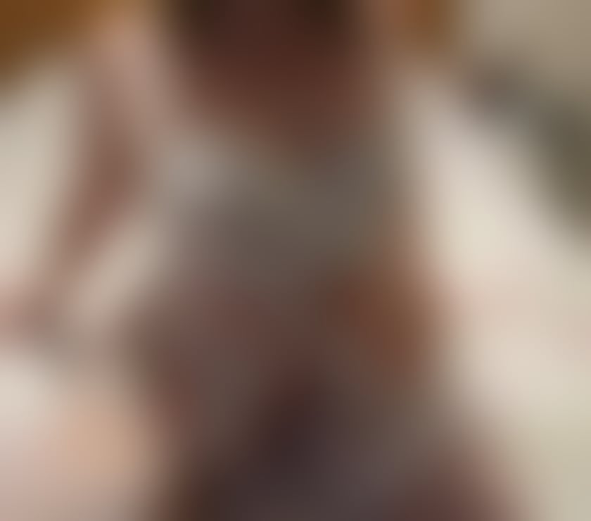 Escorts Norfolk Broadland - Photos for Independent, girl-next-door keen to show you a good time!